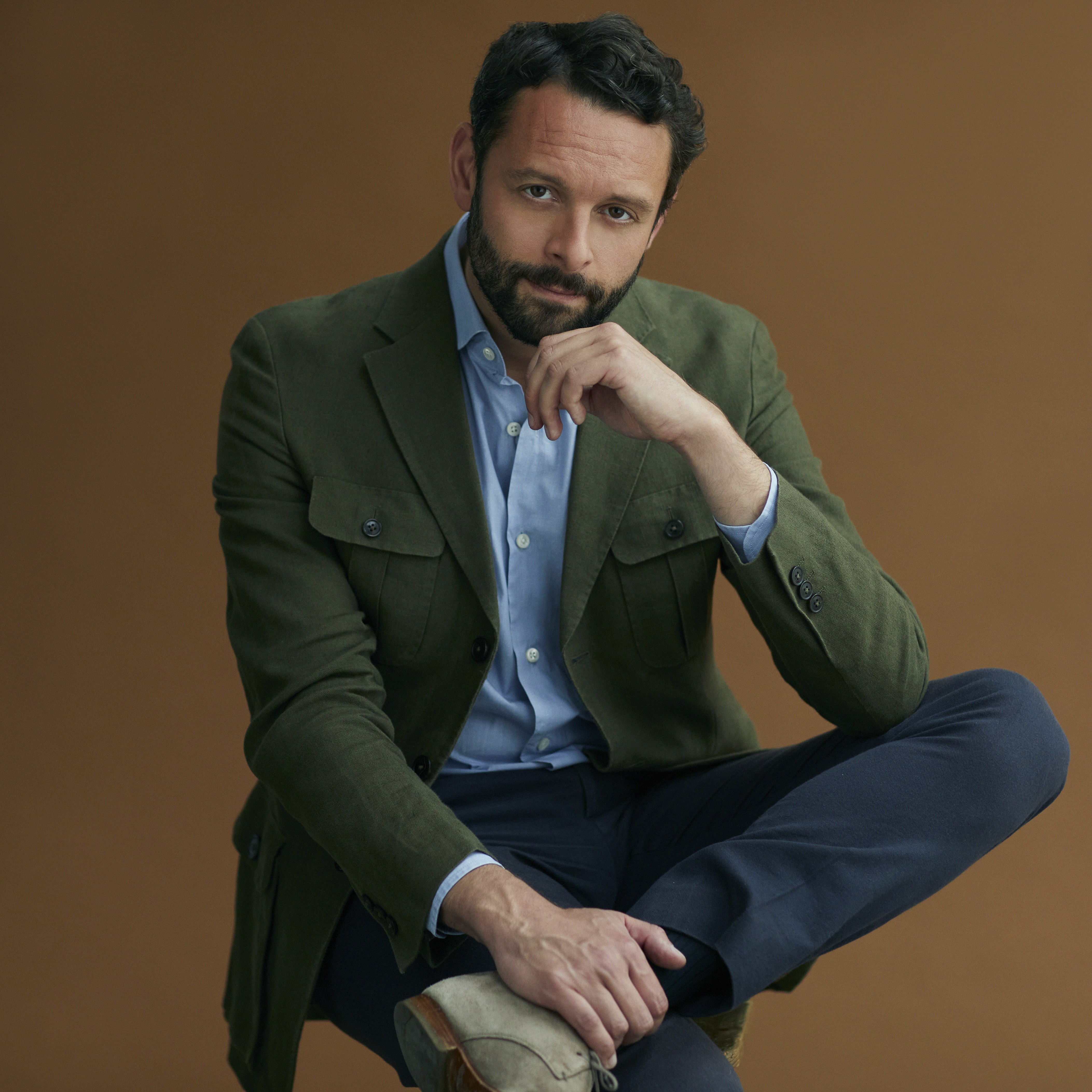 BenjaminAlard's tweet card. Organiste, claveciniste, il est aussi devenu passionné par le plus petit clavicorde. Interview en marge de la publication du 10e volume de cette entreprise éditoriale d’envergure.