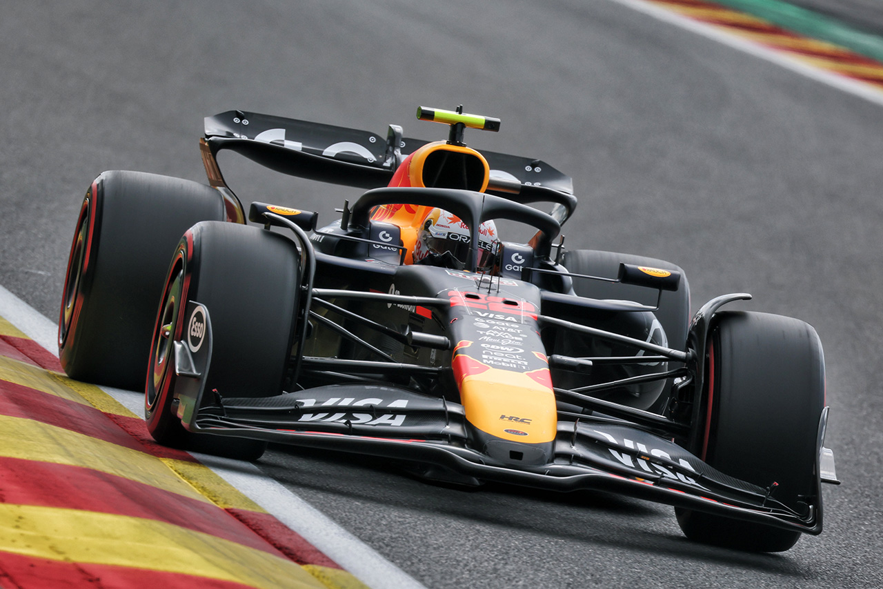 AUTOSPORT_web's tweet card. 　F1 Topic（編注：レッドブル、角田にも新型フロアを投入へ。ベルギーGP予選からとテクニカルディレクターが明言／F1
