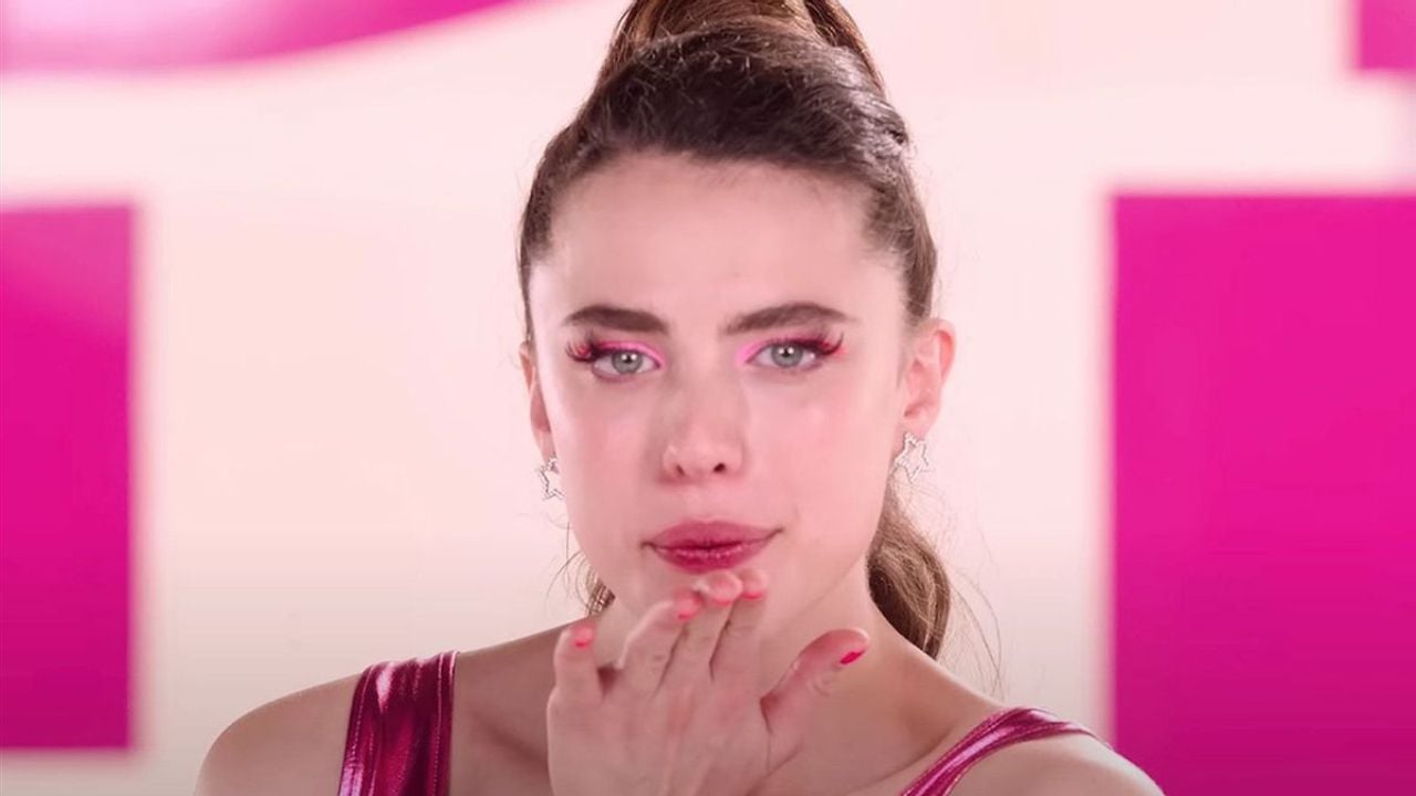 SHIELDZephyrOne's tweet card. Récemment apparue dans le rôle principal du film "The Substance", l’actrice américaine Margaret Qualley a tout fait pour obtenir un rôle dans la comédie "Happy Gilmore 2" disponible sur Netflix.