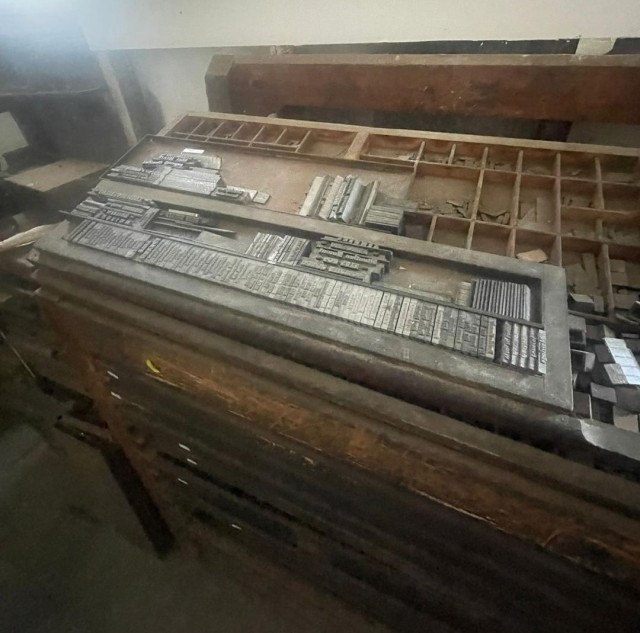 MikeAmosBlog's tweet card. Costume drama: H’angus Former Northern Echo sports editor and Hartlepool United fan Nick Loughlin forwards some images from hot metal days, of linotype machines and of great gantries of type,…