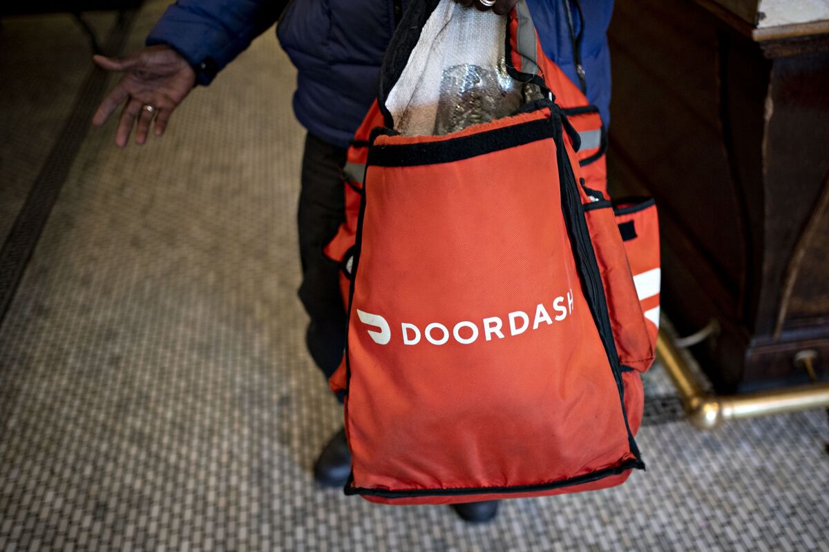 BRobertsVC's tweet card. DoorDash Inc. is paying its delivery couriers in Pennsylvania additional money for a limited time to cover some benefits that are normally reserved for full-time employees.