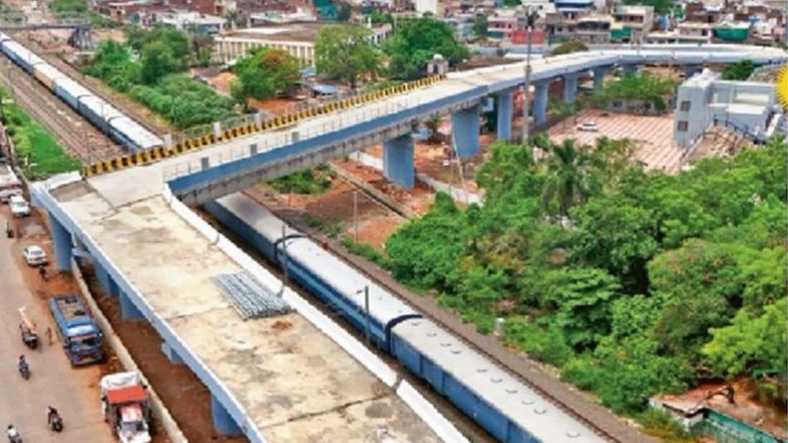 mohanreports's tweet card. On Saturday, Chief Minister Mohan Yadav said that 'based on the inquiry report, action has been taken against eight engineers of the PWD'