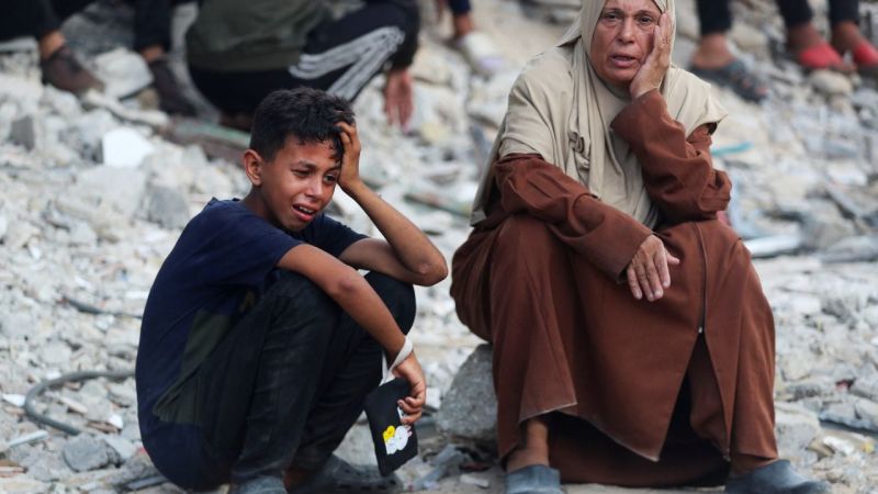 cesarusa5's tweet card. Ante la creciente condena internacional por la hambruna de los palestinos en Gaza, el ejército israelí anuncia que iniciará una “pausa humanitaria” diaria en una zona costera del enclave y abrirá...