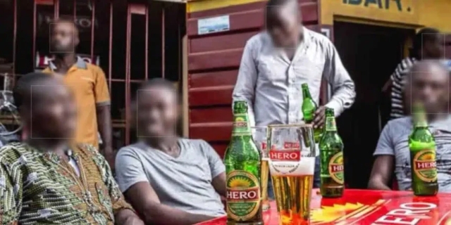 fone41's tweet card. Kufis off to the Drunkards Association, who recently staged a peaceful protest through the streets of Accra in Ghana in protest over the rising price of alcoholic beverages, fuelled in part by the …