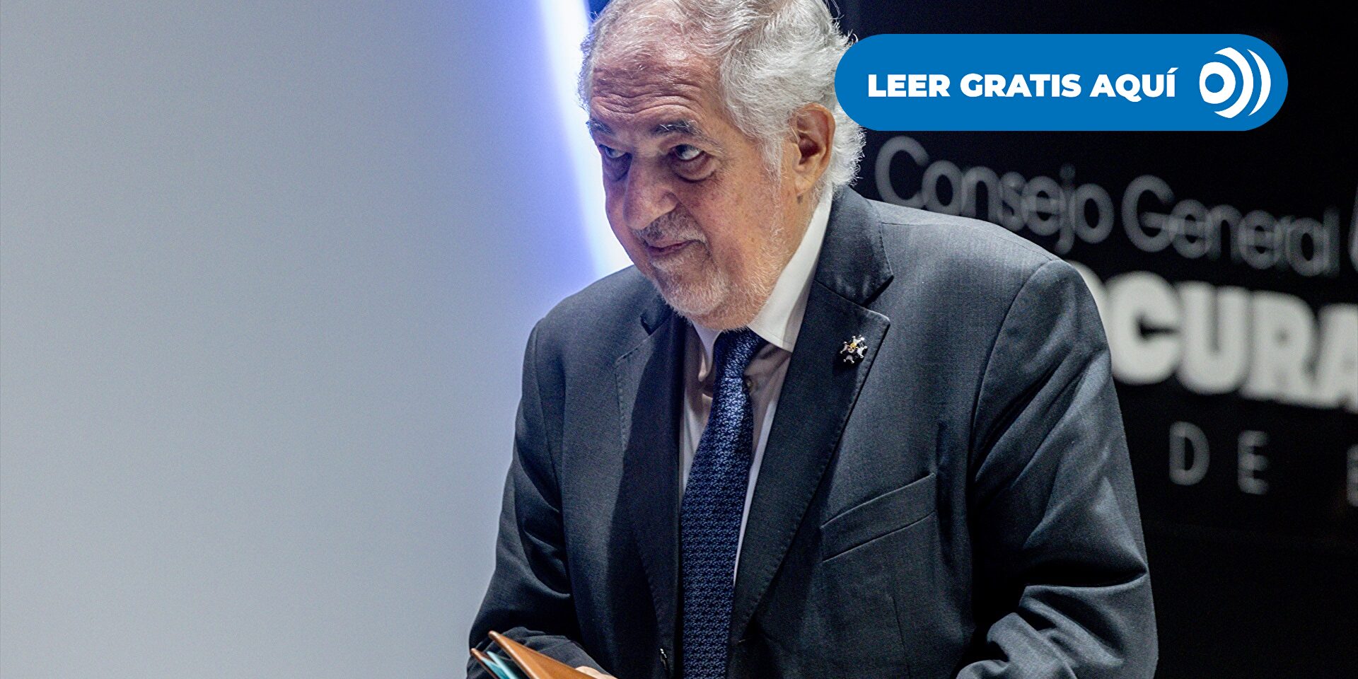 _JL_CORTES's tweet card. Pumpido, al proclamarse dictador, aunque al dictado de Sánchez, dinamita el orden legal que permite la discrepancia en paz de las distintas opciones políticas.