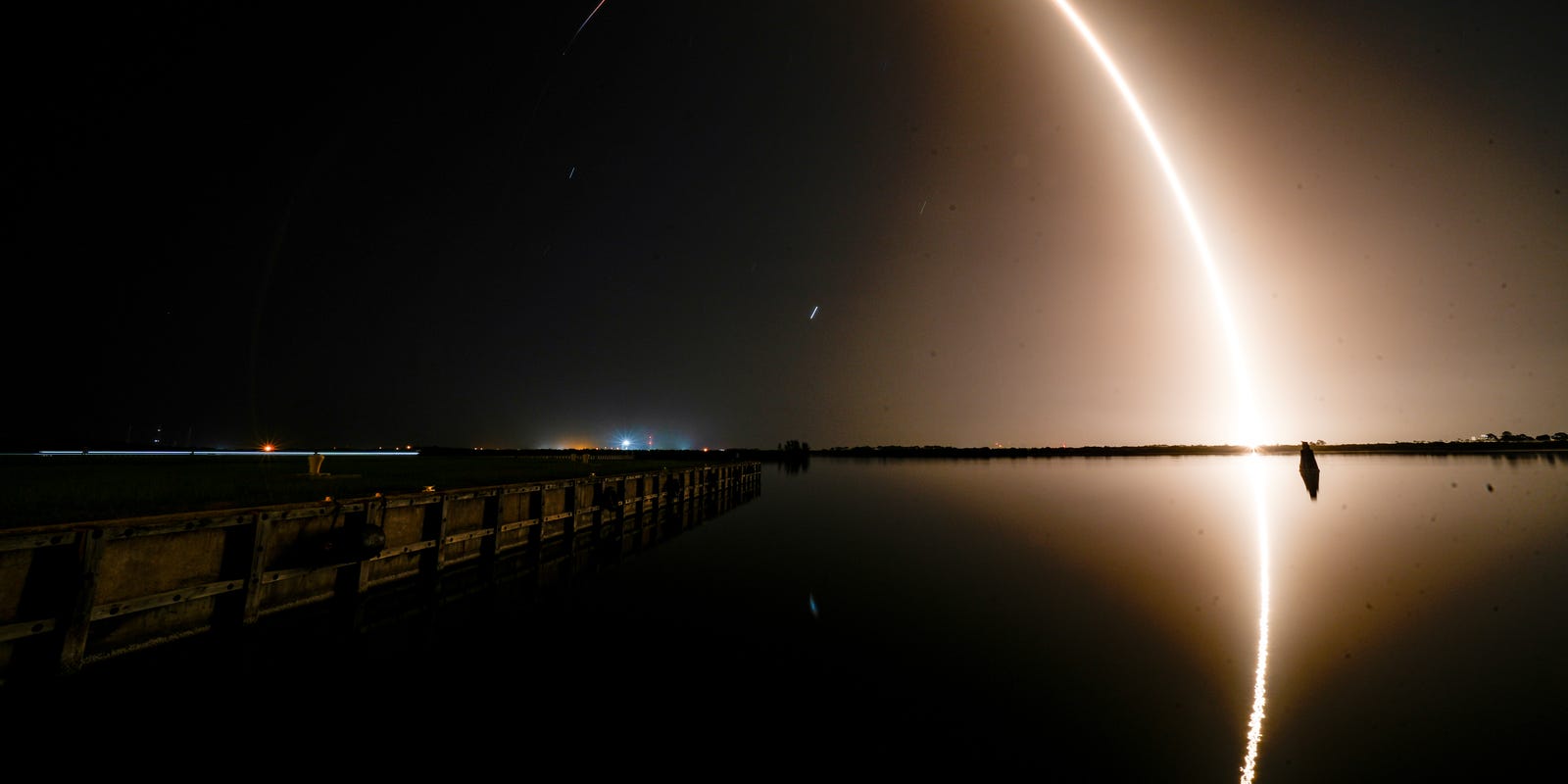 jaxdotcom's tweet card. Late-night rocket launch window! Weather permitting and depending on cloud cover, SpaceX Falcon 9 could be visible in the Volusia County sky this week