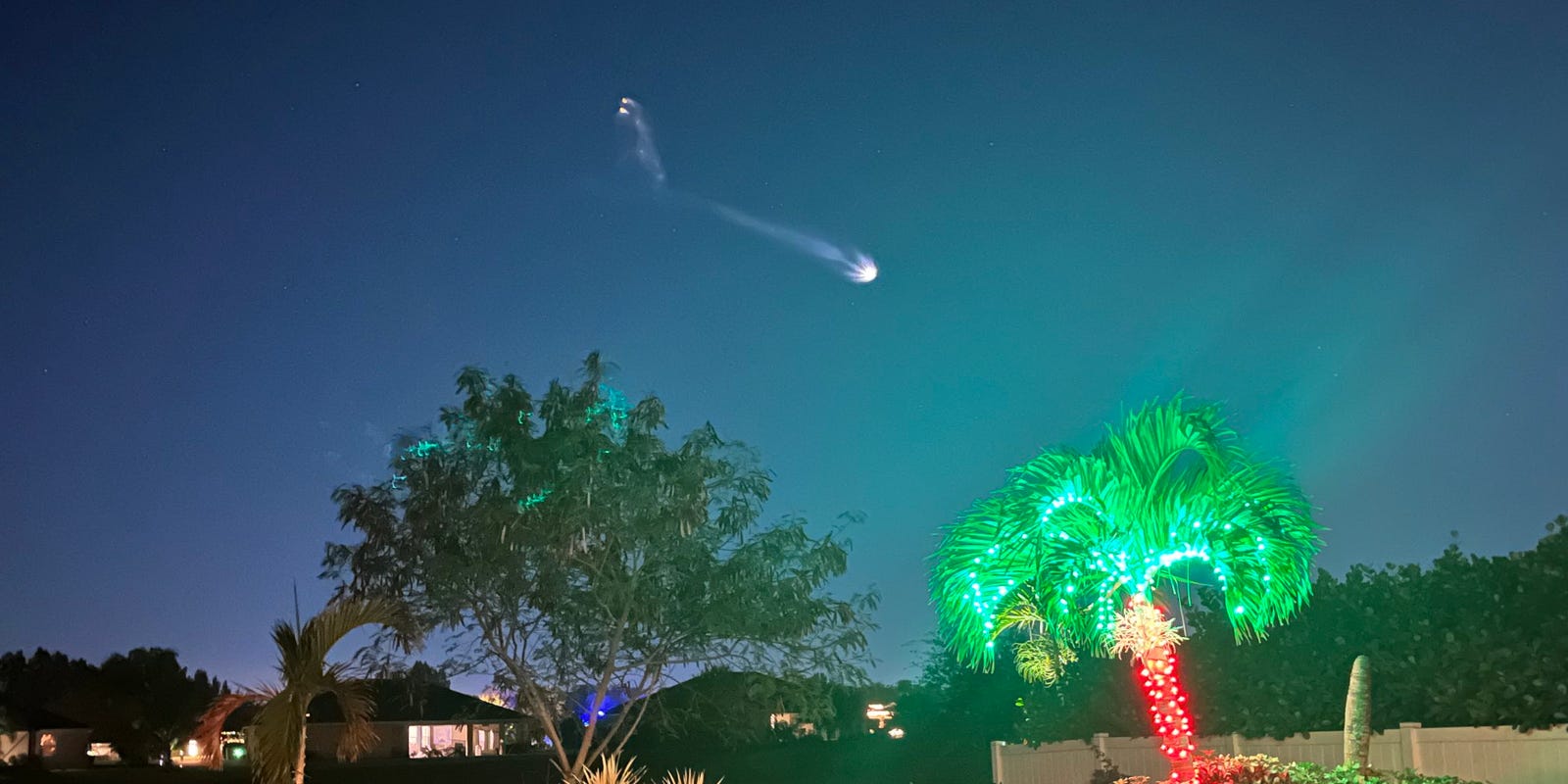pbpost's tweet card. Late-night rocket launch window! Weather permitting and depending on cloud cover, SpaceX Falcon 9 could be visible in the Treasure Coast sky this week