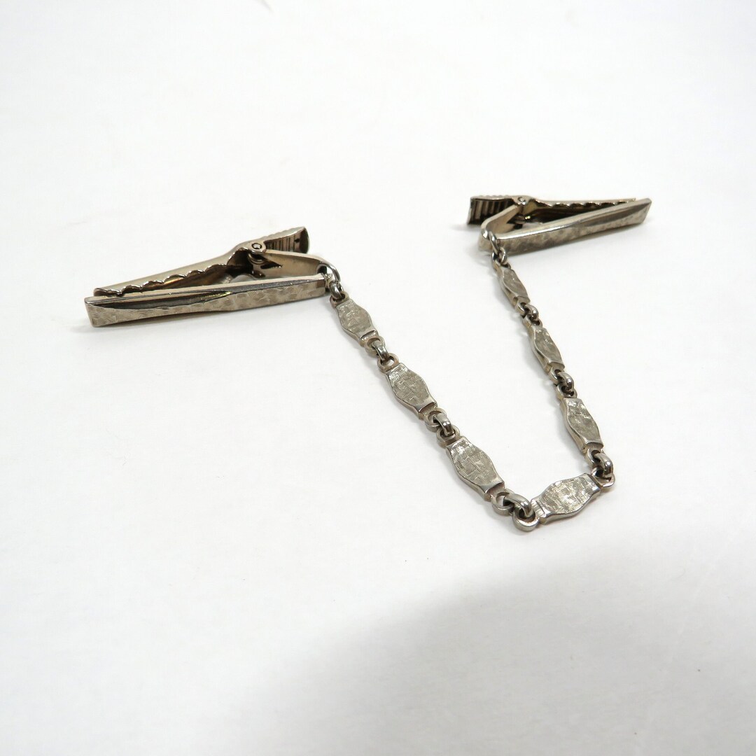rarefinds4u's tweet card. This Sweater Clips item by rarefinds4u has 3 favorites from Etsy shoppers. Ships from Millville, MA. Listed on Jul 27, 2025