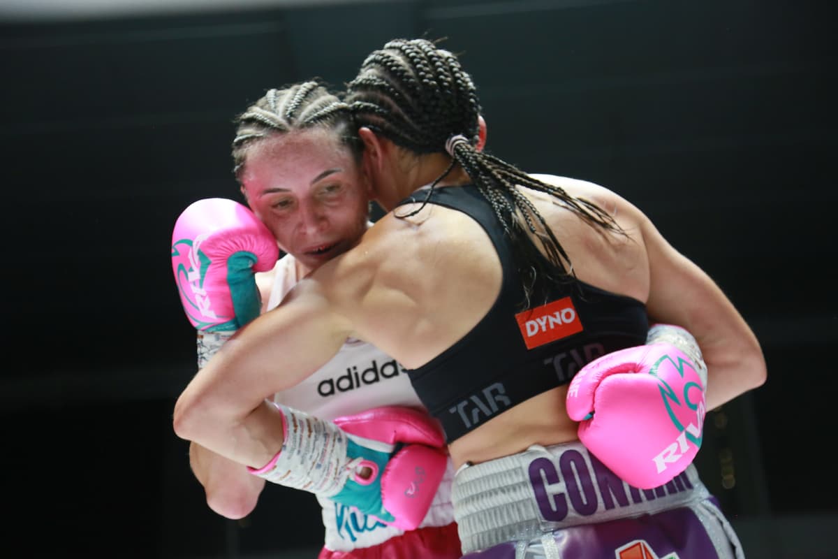 SYorksBoxing's tweet card. On the night Oleksandr Usyk and Daniel Dubois took centre-stage in a blockbuster heavyweight unification bout, there was another bit of boxing business going on in Sheffield.