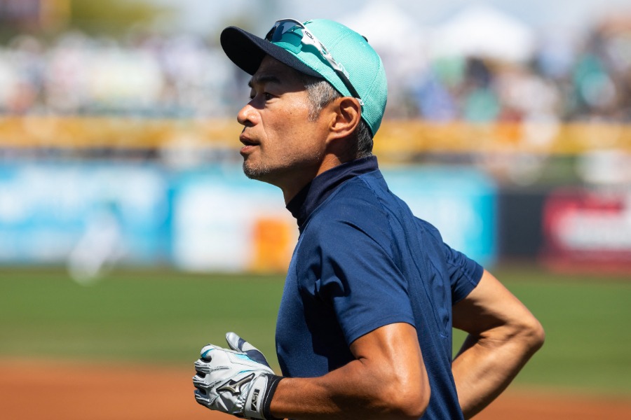 Fullcountc2's tweet card. マリナーズ会長付き特別インストラクターを務めるイチロー氏【写真：ロイター】 28日に殿堂入りセレモニー開催、引退から6年も「まだプレーできる」と太鼓判