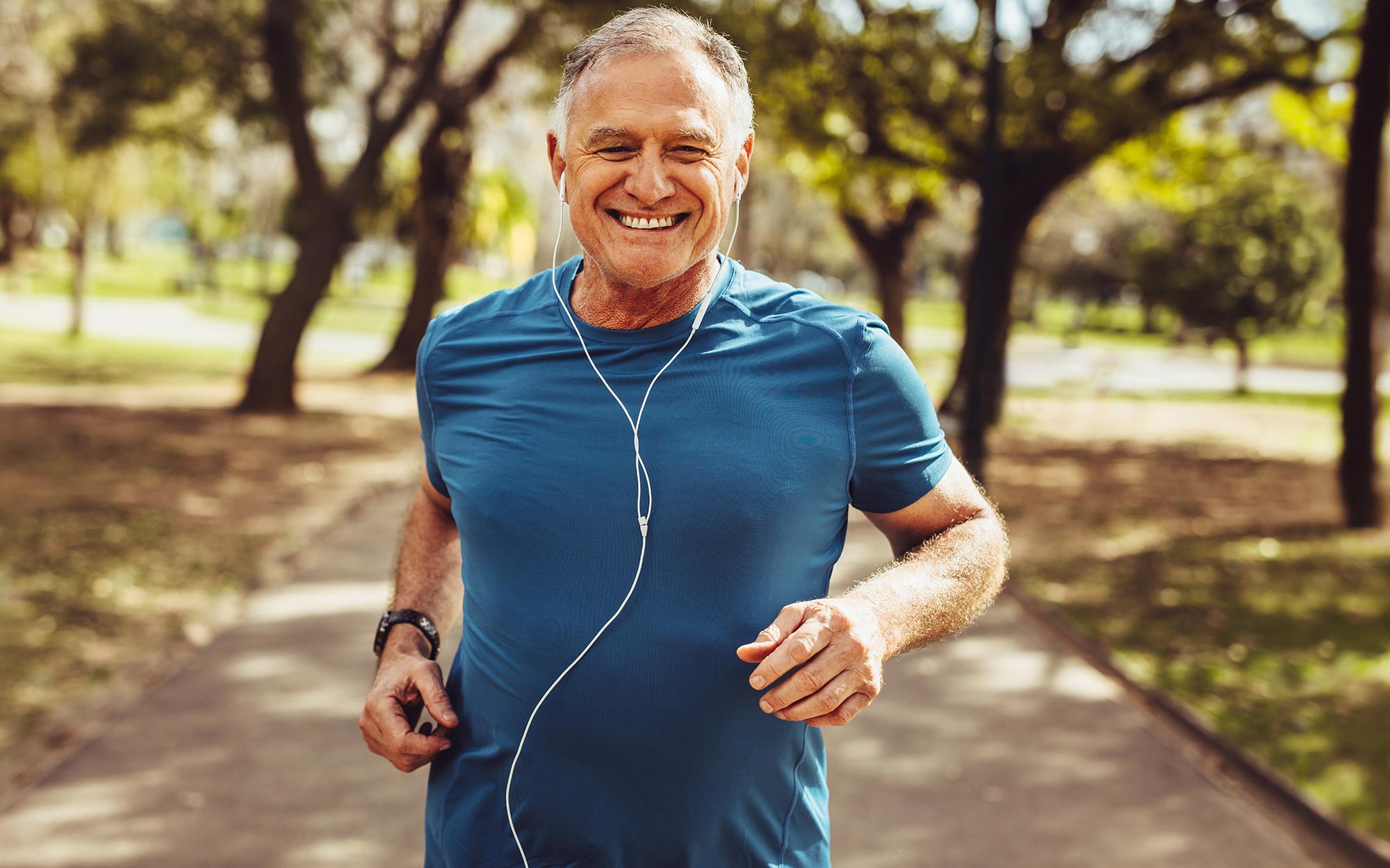 SciTechDaily1's tweet card. New research explores how simply walking a little faster could significantly benefit older adults, especially those at risk of frailty. Frailty is a clinical condition that affects many older adults,...