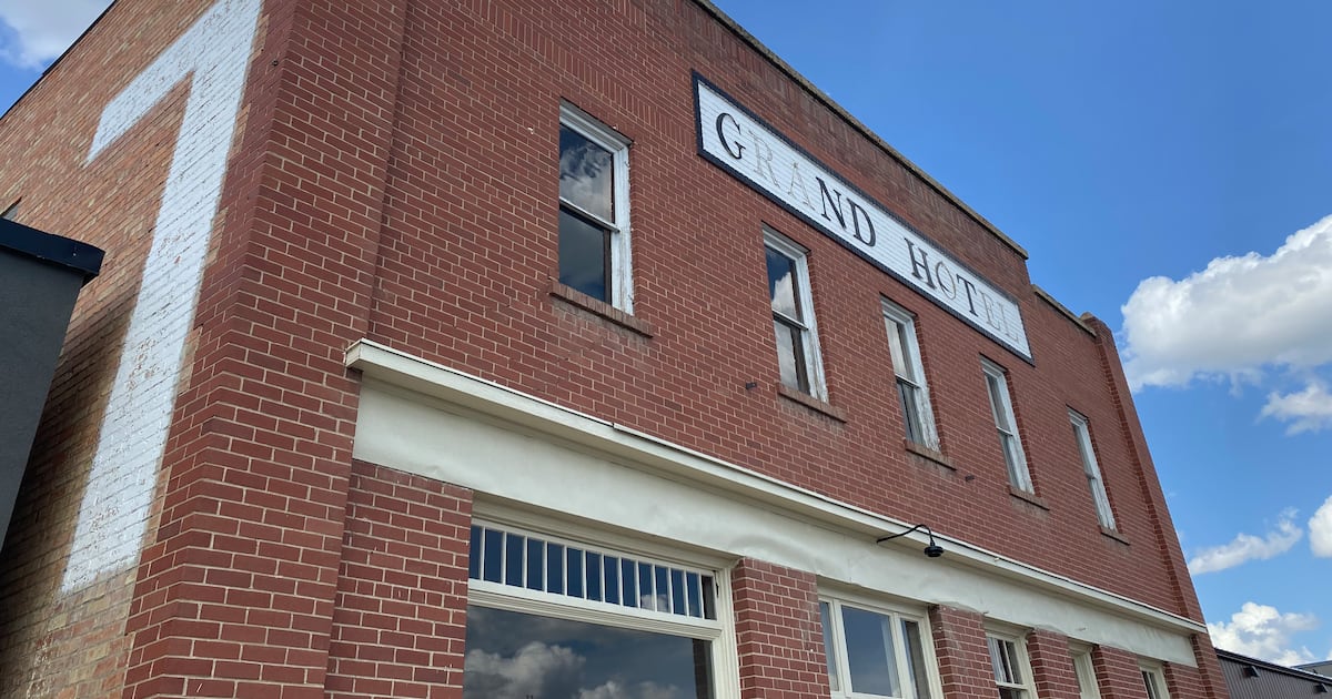 CTVGareth's tweet card. The Grand Hotel in Shaunavon, Sask. has sat vacant and untouched for over 40 years. Now, a man from B.C. is aiming to preserve a piece of the past.