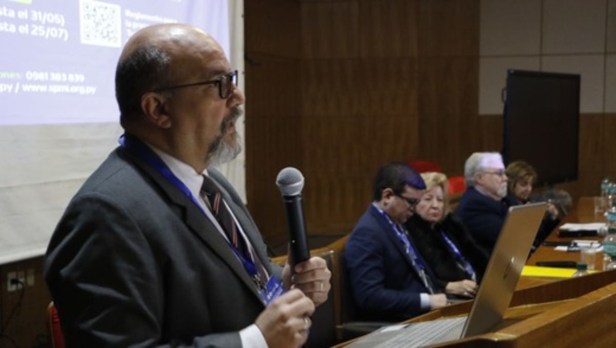 InformatePy1's tweet card. La calidad formativa y la excelencia educativa fueron el foco principal del Primer Congreso Paraguayo en Ciencias de la Salud,
