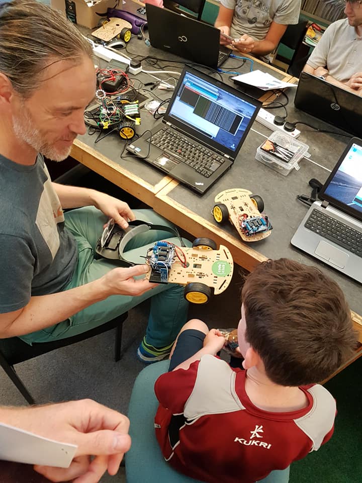 WirralMakeFest's tweet card. The 2024 Wirral MakeFest will take place on Saturday 1st June, at Wirral venues – Birkenhead Central Library and The Williamson Art Gallery & Museum between 10 am and 4pm.