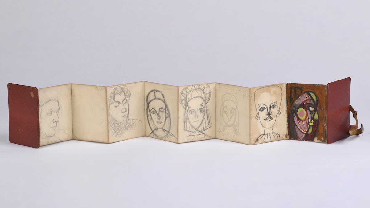 manolomoralesr's tweet card. Una selección de los casi desconocidos dibujos de la artista y fotógrafa francesa, que fue musa y amante del genio malagueño, pueden verse junto a las instantáneas que tomó en la Barcelona de 1933