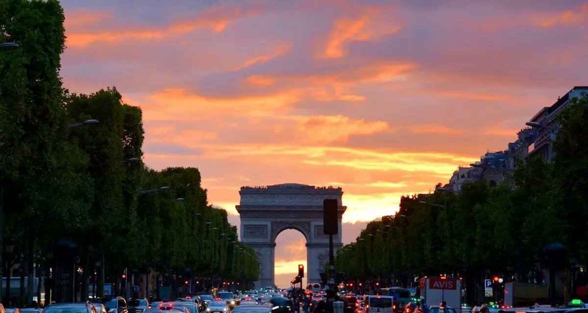 40MA's tweet card. L'association 40 Millions d'Automobilistes est vent debout contre les Zones à Trafic Limité, une alternative aux ZFE dans les métropoles. Selon le défenseur des droits des usagers de la voiture, ces...
