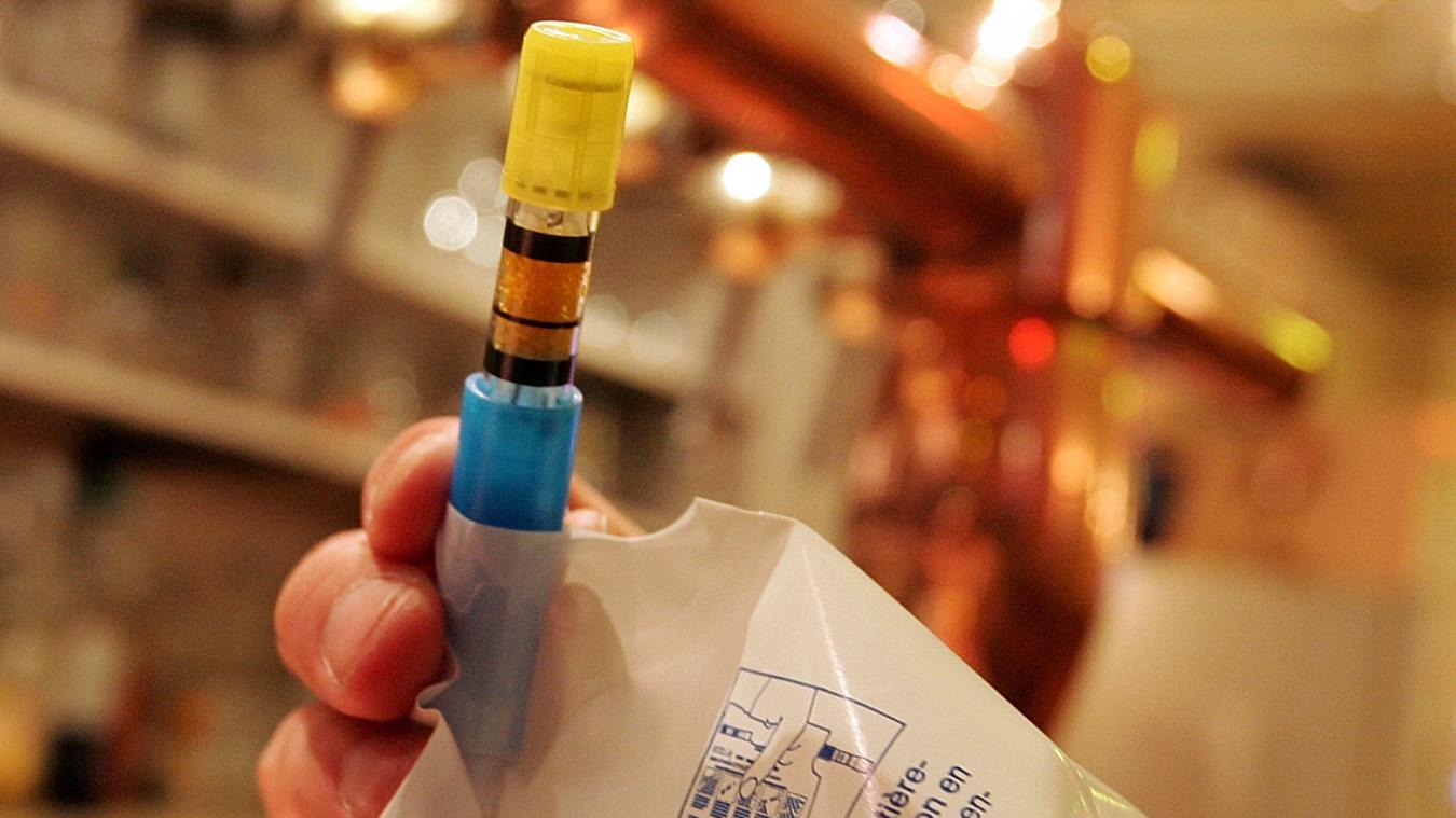 SOSfonctionnair's tweet card. « Je n’ai jamais bu une goutte d’alcool » : il mange une madeleine et se fait tester positif à un...