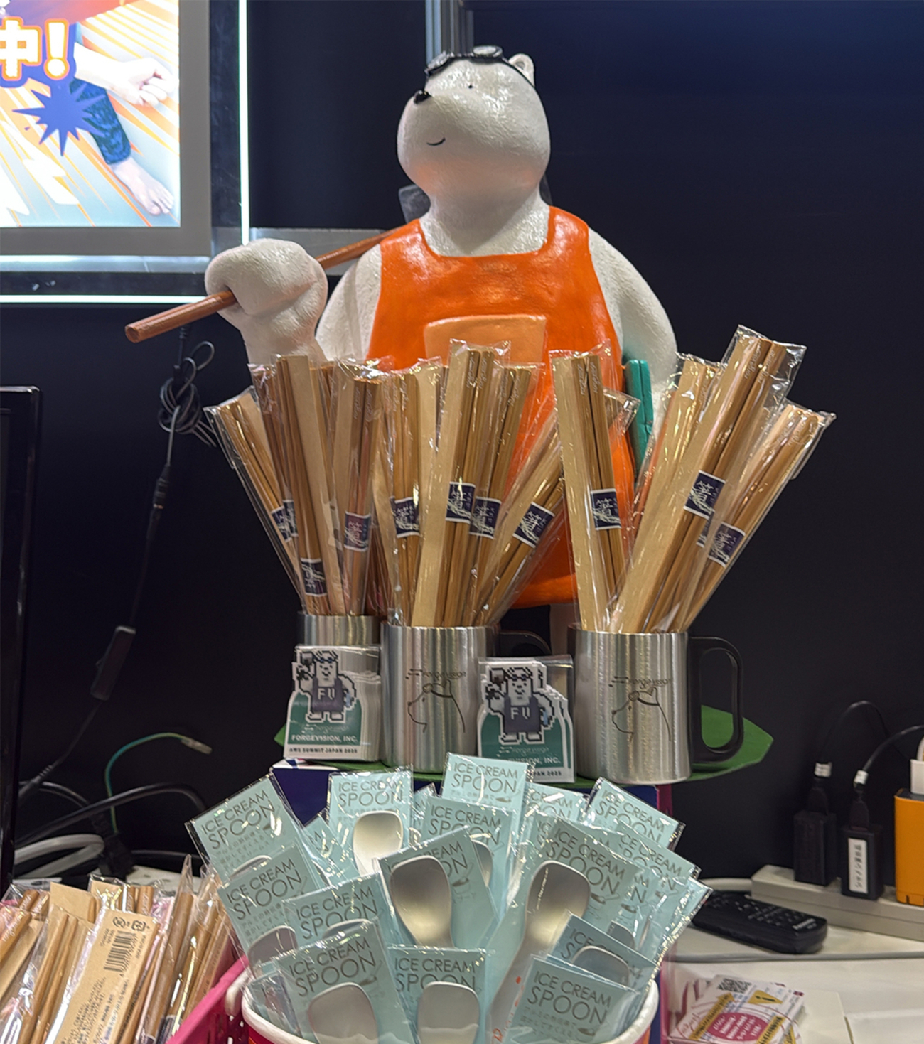 ma_anago's tweet card. こんにちは、AWS グループの尾谷です。AWS Summit Japan 2025 にて多くいただいたご質問と、その回答をまとめてご紹介します。