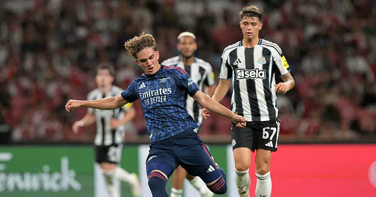 ArsenalFC_fl's tweet card. Here is how we rated the Arsenal team in their 3-2 pre-season friendly win against Newcastle United at the National Stadium in Singapore