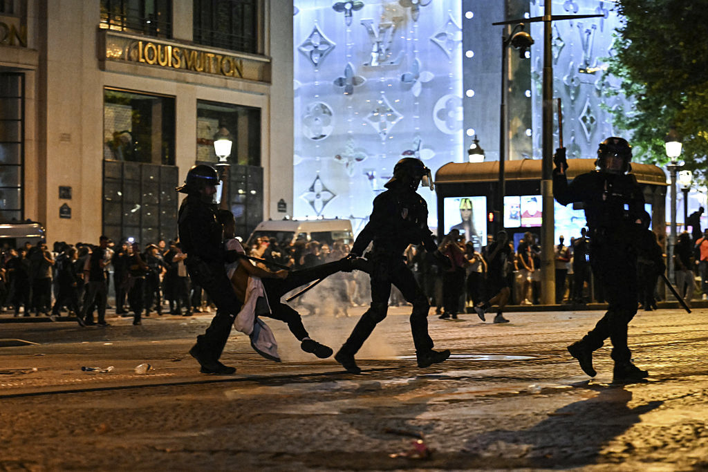 singh_prakash's tweet card. "We have imported another civilization."– Former MP Philippe de Villers, YouTube, "eight months ago." "[W]here do those who do this come from? And why are they still here?" -- Éric Zemmour, president...