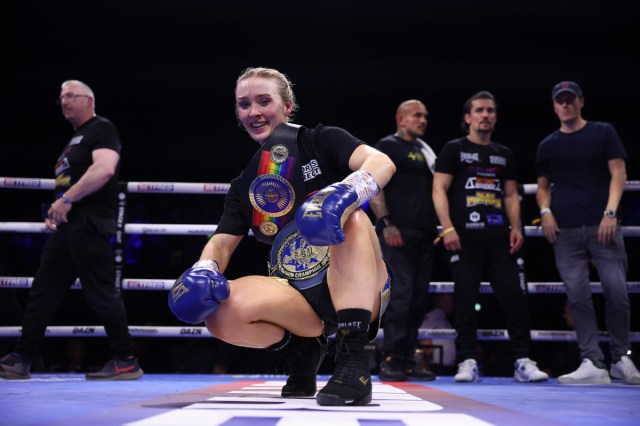 UFC21's tweet card. Anthony Crolla: “I believe Rhiannon Dixon can be a world champion again.” “I felt like ordering a pint of bleach in the bar after the fight. That was just how it made me feel.R…