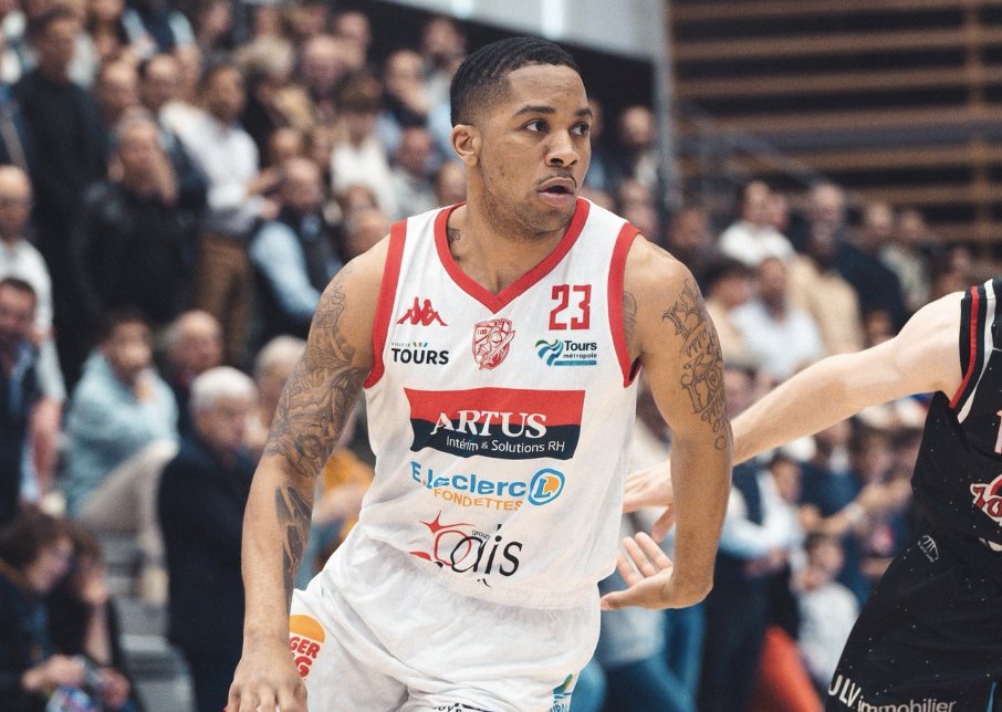 Be_BasketFr's tweet card. NM1- Les Metz Canonniers poursuivent leur mercato estival avec une recrue de choix : Collin Turner.
