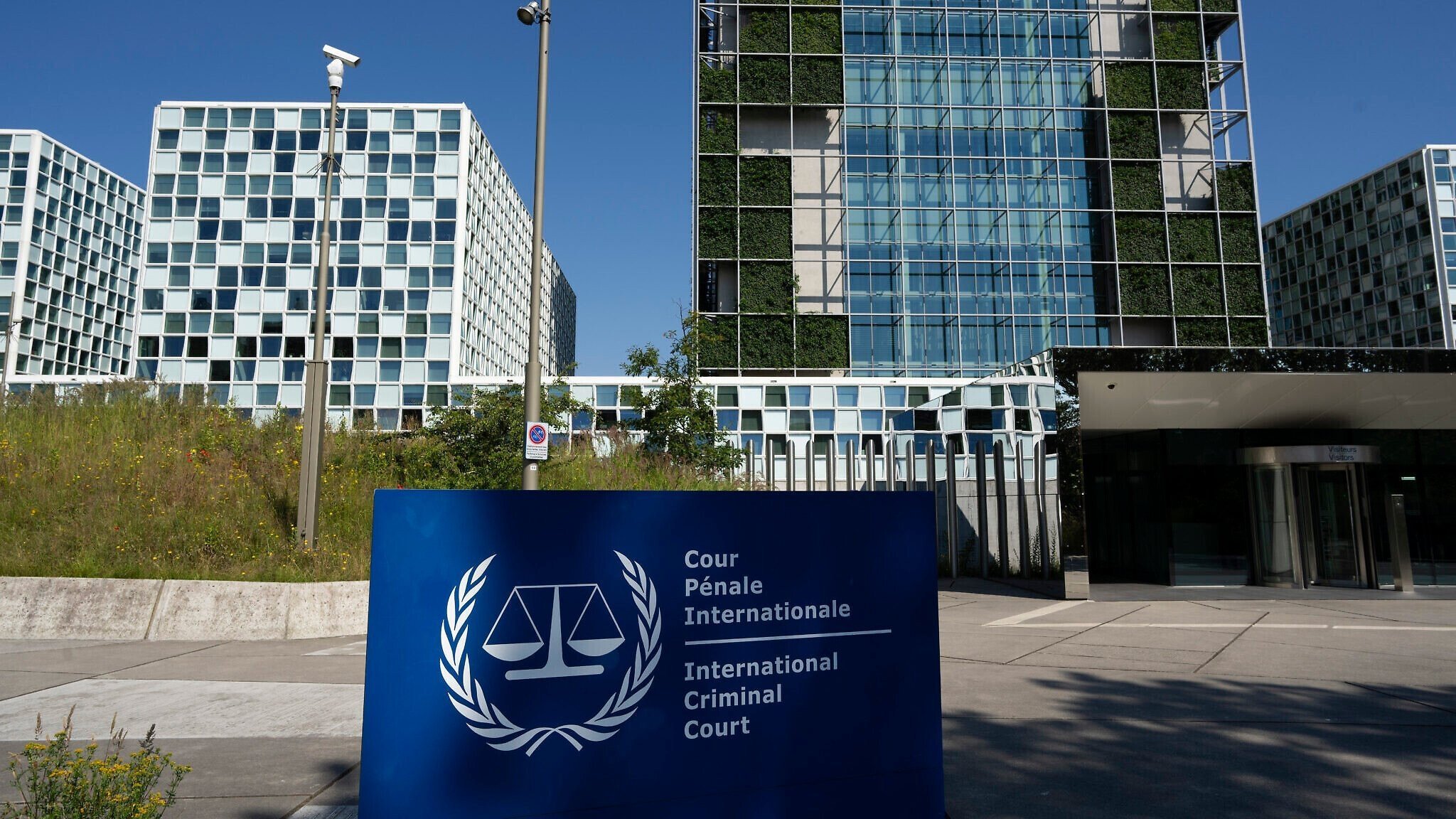 DmodosCutter's tweet card. A leading Dutch counterterrorism agency says Israel and the US pose a threat to The Hague, while accusing Tel Aviv of trying to manipulate public opinion and policy in the country
