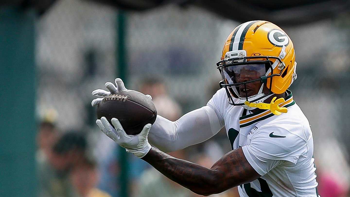 BillHuberNFL's tweet card. GREEN BAY, Wis. – During a 2-minute drill at Green Bay Packers training camp on Friday, Jordan Love launched a bomb to Dontayvion Wicks, who was streaking away