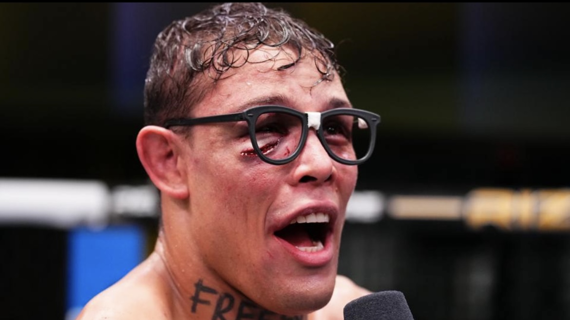 superlutas's tweet card. Caio Borralho, que luta no UFC Paris e mira cinturão, considera prematuro o pedido de chance ao título feito pelo holandês