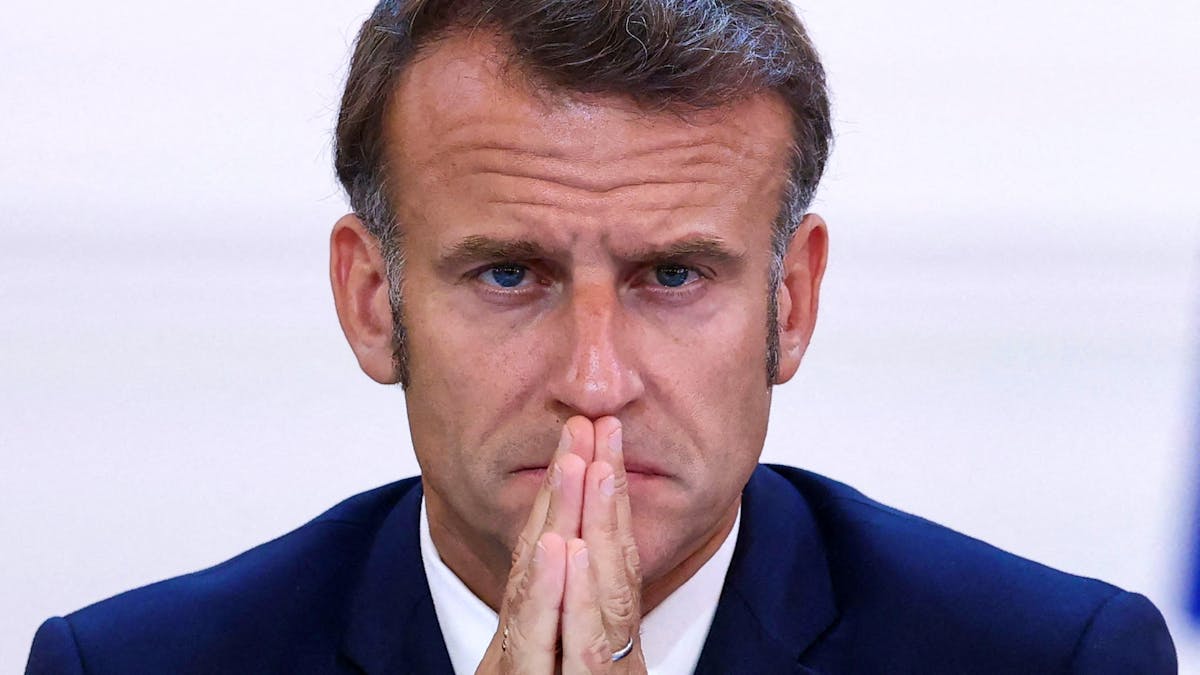 lessentiel's tweet card. Emmanuel Macron répond à l'artiste Zaho de Sagazan sur la situation à Gaza, promettant davantage d'actions humanitaires et une reconnaissance de l'État de Palestine. La chanteuse avait interpellé le...