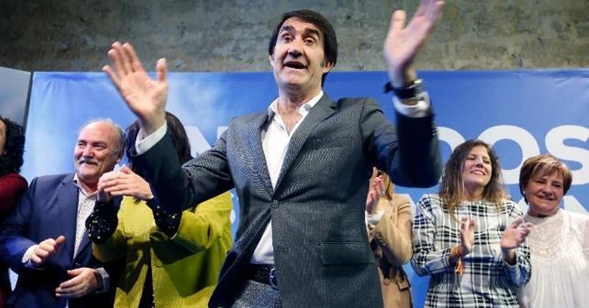 ileoncom's tweet card. El relevo: 'gestora que has de gestar', no va de gesta sino de gestión; aunque en ambas disciplinas el señor Suárez-Quiñones, que por encargo del ente autonómico se bate en duelo con el Medio...