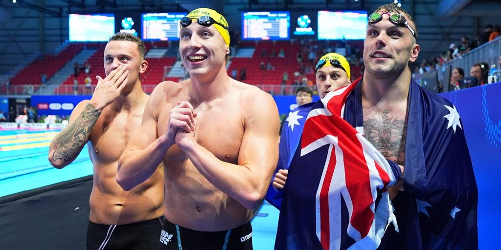 andy_ross4's tweet card. The men and women in the green and gold celebrated the victorious 4x100m freestyle relays to close out the first night of swimming at the World Championships Arena.