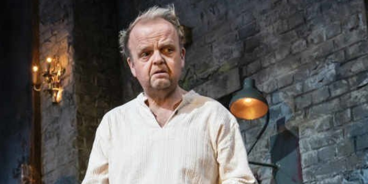 JuliaMusings's tweet card. The BAFTA-winning *Detectorists* and *Mr Bates vs the Post Office* actor stars as Iago opposite David Harewood in a new West End production. Read more on LondonTheatre.co.uk.