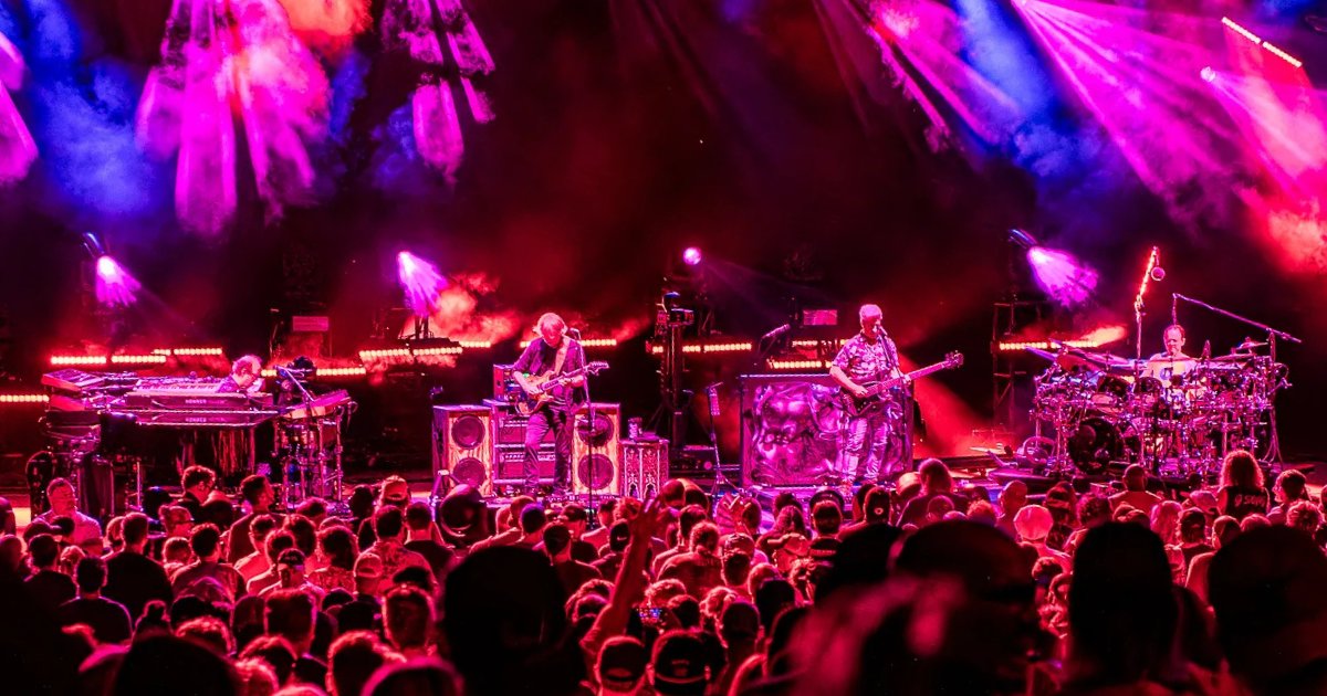 L4LM's tweet card. Phish continued its hot streak on the penultimate night of the band's stellar 2025 summer tour at Saratoga Performing Arts Center (SPAC).