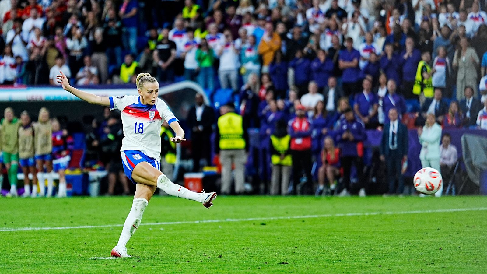 ITVborder's tweet card. England beat Spain 3-1 in the penalty shoot-out of the Women's 2025 Euros to become back-to-back champions. | ITV National News