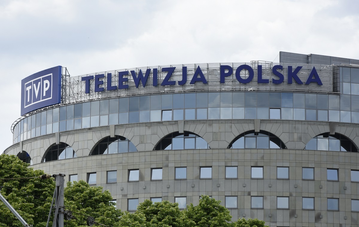 wPolityce_pl's tweet card. "To na jej zamówienie przeprowadzono owo badanie".
