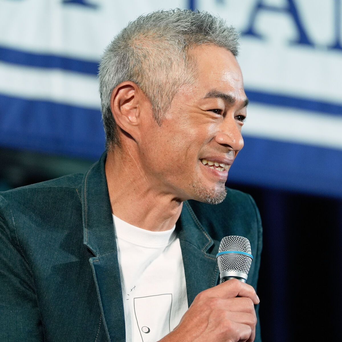 DDDEmz's tweet card. 　メジャー通算３０８９安打を誇り、アジア人選手として今年１月に初めて米野球殿堂入りを果たしたマリナーズ会長付特別補佐兼インストラクターのイチロー氏（５１）が２７日（日本時間２８日）、米ニューヨーク州ク