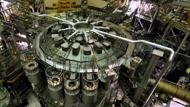 RossCameron4's tweet card. Chinese scientists have refuelled an experimental thorium-fueled molten salt reactor continuously without shutting it down. The Chinese prototype reached full…