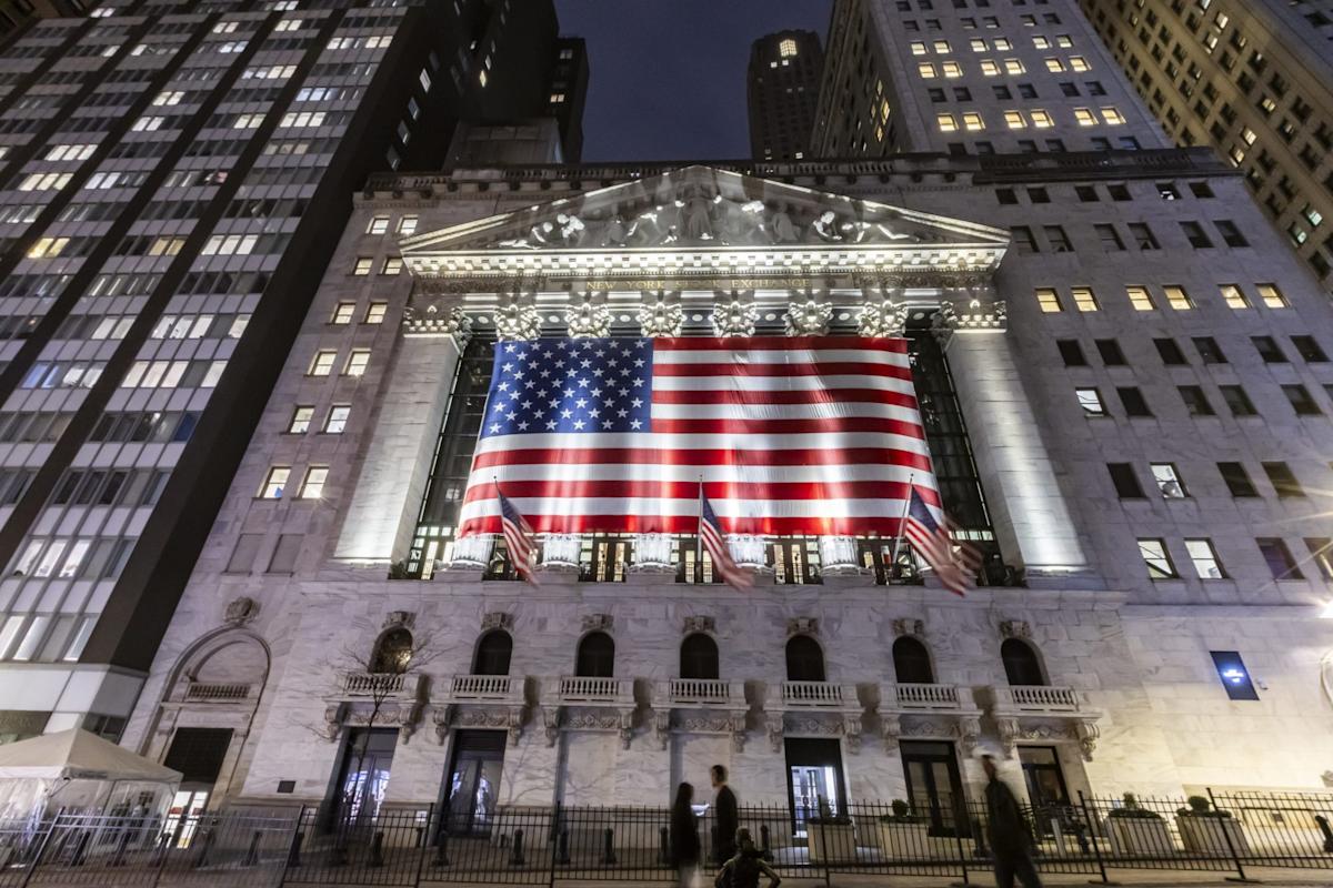 Lioness4Good's tweet card. "The hurdle for the US to experience genuine capital flight is high and certainly wasn’t breached in April."