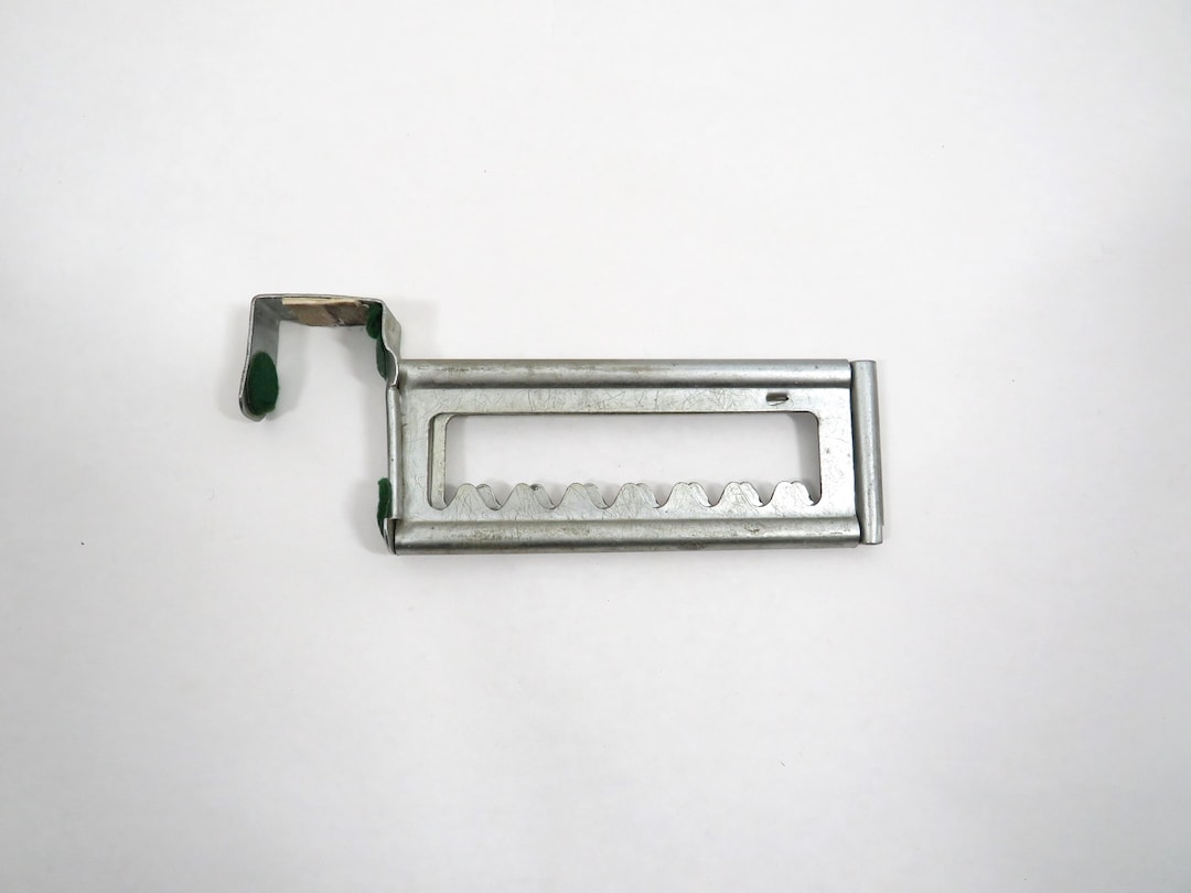 rarefinds4u's tweet card. This Hooks & Fixtures item by rarefinds4u has 6 favorites from Etsy shoppers. Ships from Millville, MA. Listed on Jul 27, 2025
