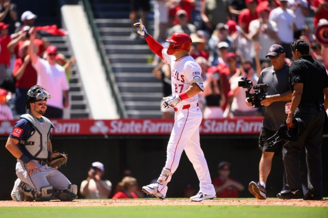 RedlandsNews's tweet card. The three-time AL MVP blasts a two-run shot to give him 1,001 RBIs for his career, leading the Angels to a 4-1 win and a four-game series split with Seattle.