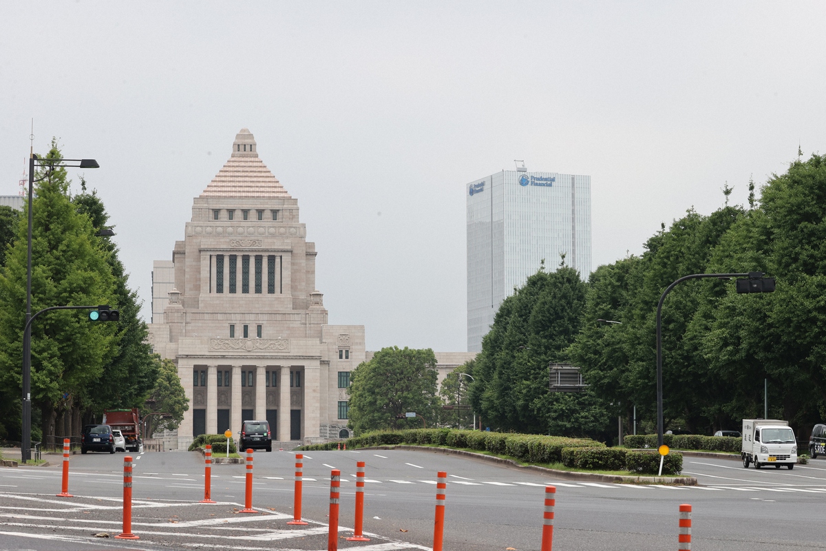 nonaka_shin's tweet card. 　「ベトナム国籍の技能実習生」がX（旧ツイッター）で28日午前に急上昇し、トレンド1位となった。佐賀県伊万里市の民家で住人の母娘が死傷した強盗殺人事件で、県警が27日、強盗殺人と住居侵入の疑いでベト