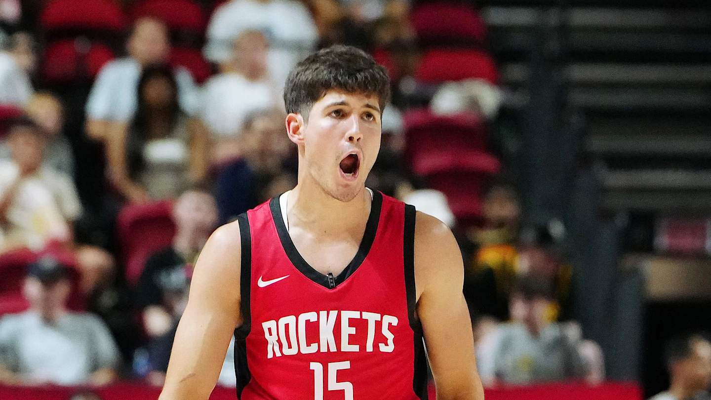 CFBAlecElijah's tweet card. As the Houston Rockets attempted to bounce back from their loss to the LA Clippers on Friday, their matchup with the Detroit Pistons was not what the Rockets we
