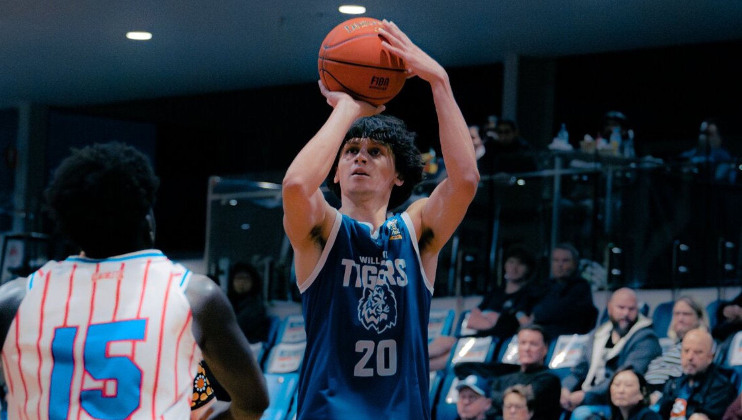 bouncepassau's tweet card. Meet the Willetton Tigers junior shooting his way into NBL calculations this season.