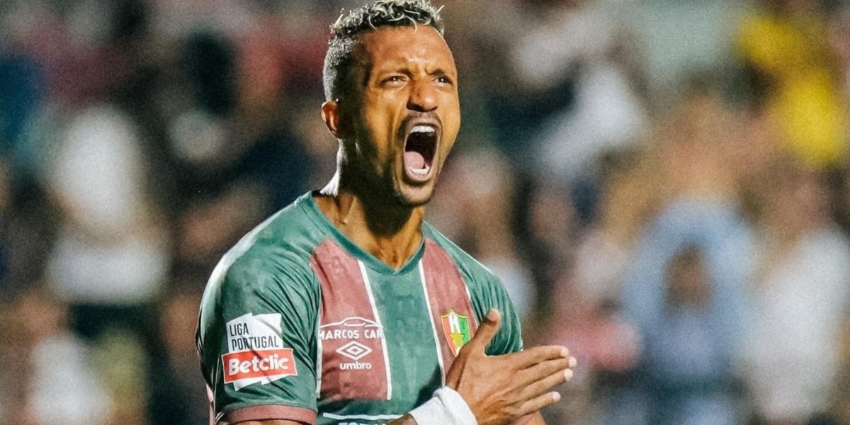 DSports's tweet card. El exfutbolista portugués demostró una modificación en su físico a lo largo de su trayectoria como jugador.