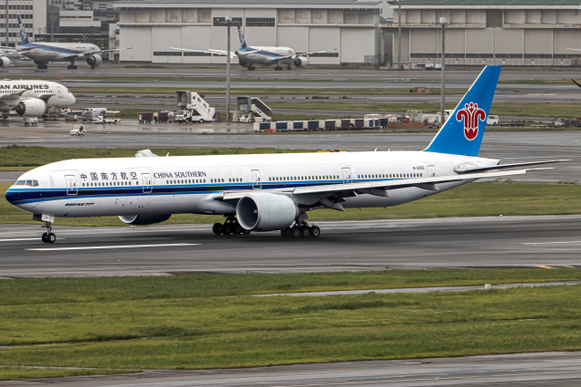 FlyTeamJp's tweet card. 航空ファン・飛行機好きなら気になるボーイング777(Boeing 777)の航空フォト(飛行機 写真・画像)が、492,720枚投稿されています。FlyTeam(フライチーム)は、航空ファン・飛行機利用者のためのサイトです。