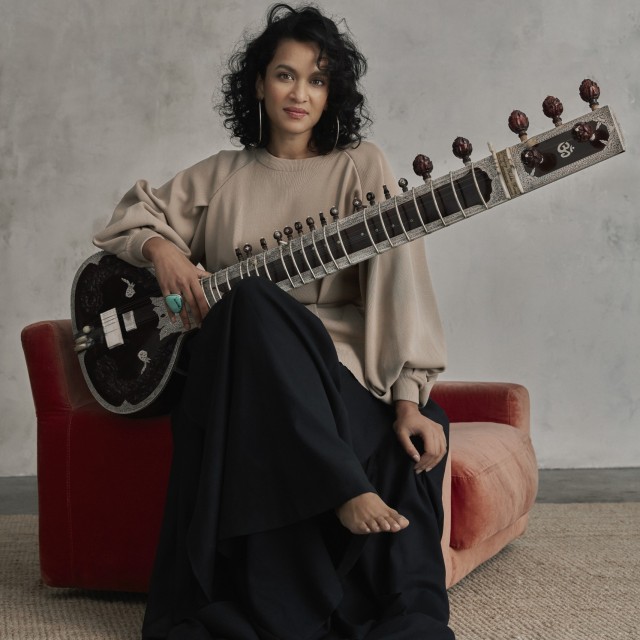 RecordsFruit's tweet card. Anoushka Shankar – New Dawn The music of this sitar master has evolved into a thing of vibrant grace, she can simultaneously evoke Indian tradition with a looping hypnotism that references el…