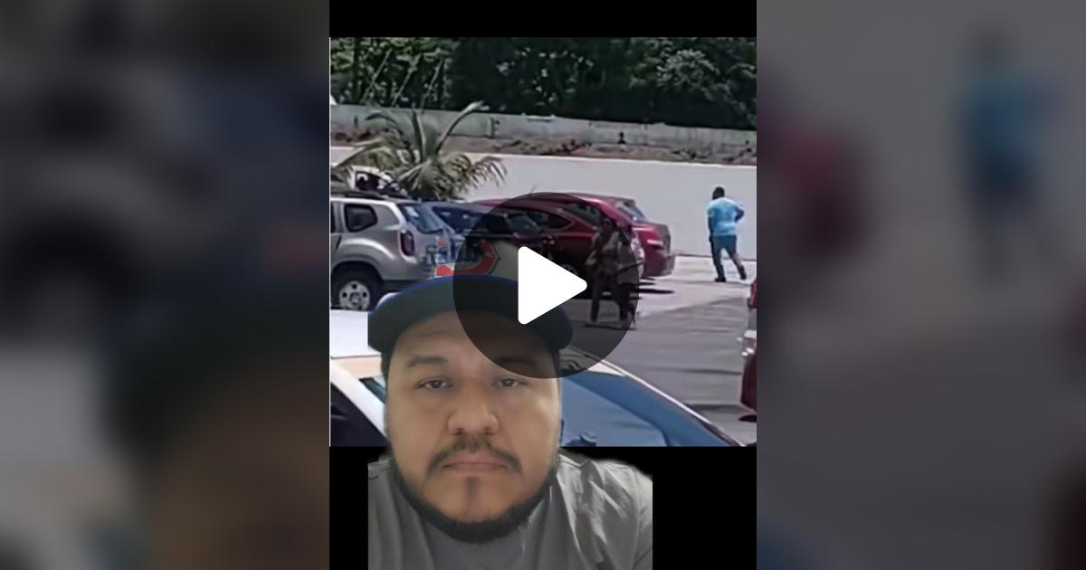 rodrigo_dector's tweet card. 360 me gusta, 7 comentarios. "¿Qué pasó en Plaza las Brisas este sábado?"