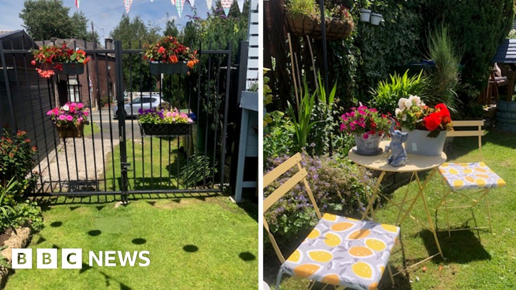 BBCRadioManc's tweet card. The Alleyways in Bloom competition gives people the chance to show "their love for gardening".