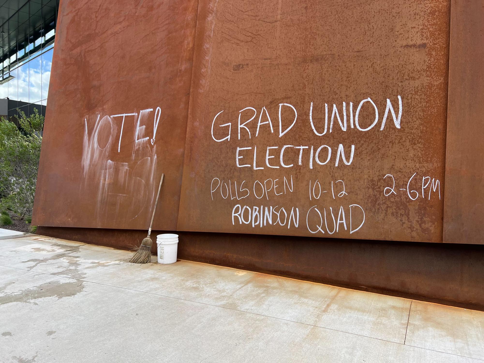 HuntNewsNU's tweet card. After almost a year and a half of tense negotiations, the graduate student union strongly objected to Northeastern’s final package offer for a contract this month.  The May 5 proposal from the...